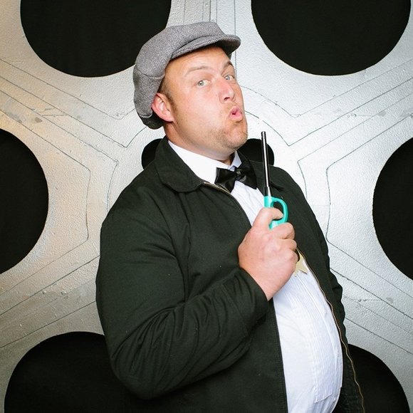 Meet your Posher, Andrew - Picture 1 of 1